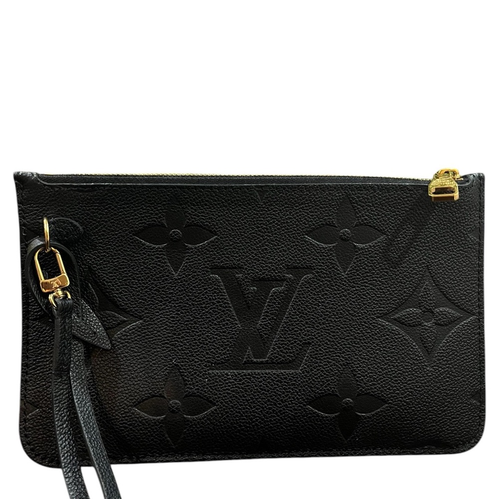 Louis Vuitton Wristlet Empreinte Noir